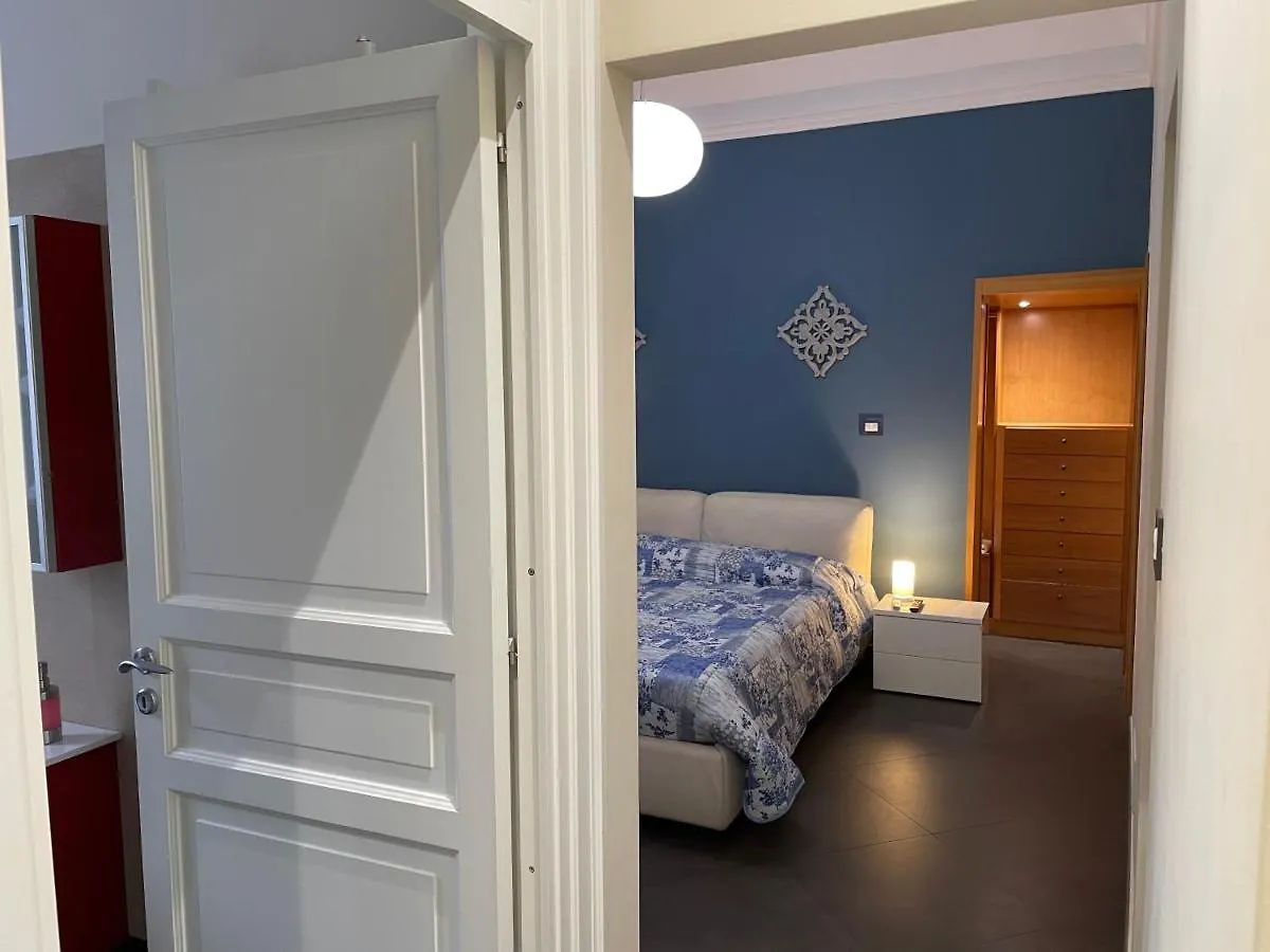 Apartment Essenze Di Sicilia Appartamento Cavour In Centro Palermo