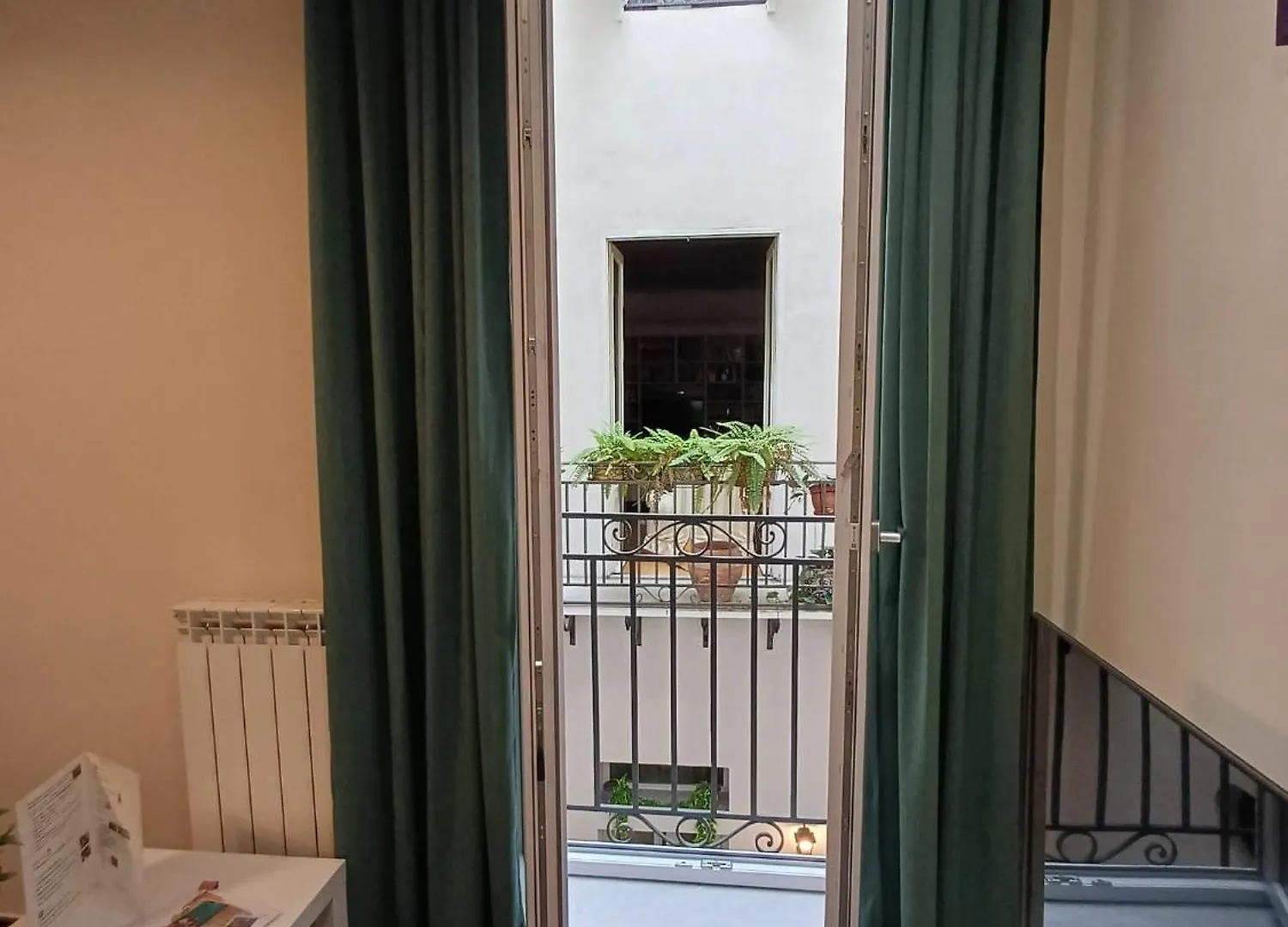 Apartment Essenze Di Sicilia Appartamento Cavour In Centro Palermo Italy